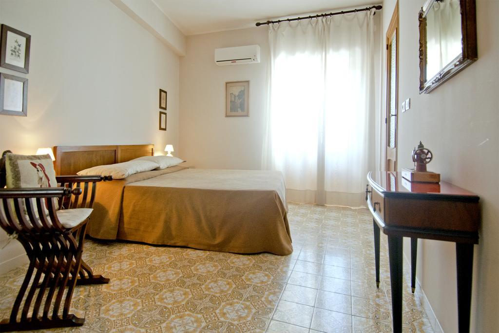 Mimi Rooms Cagliari Eksteriør billede
